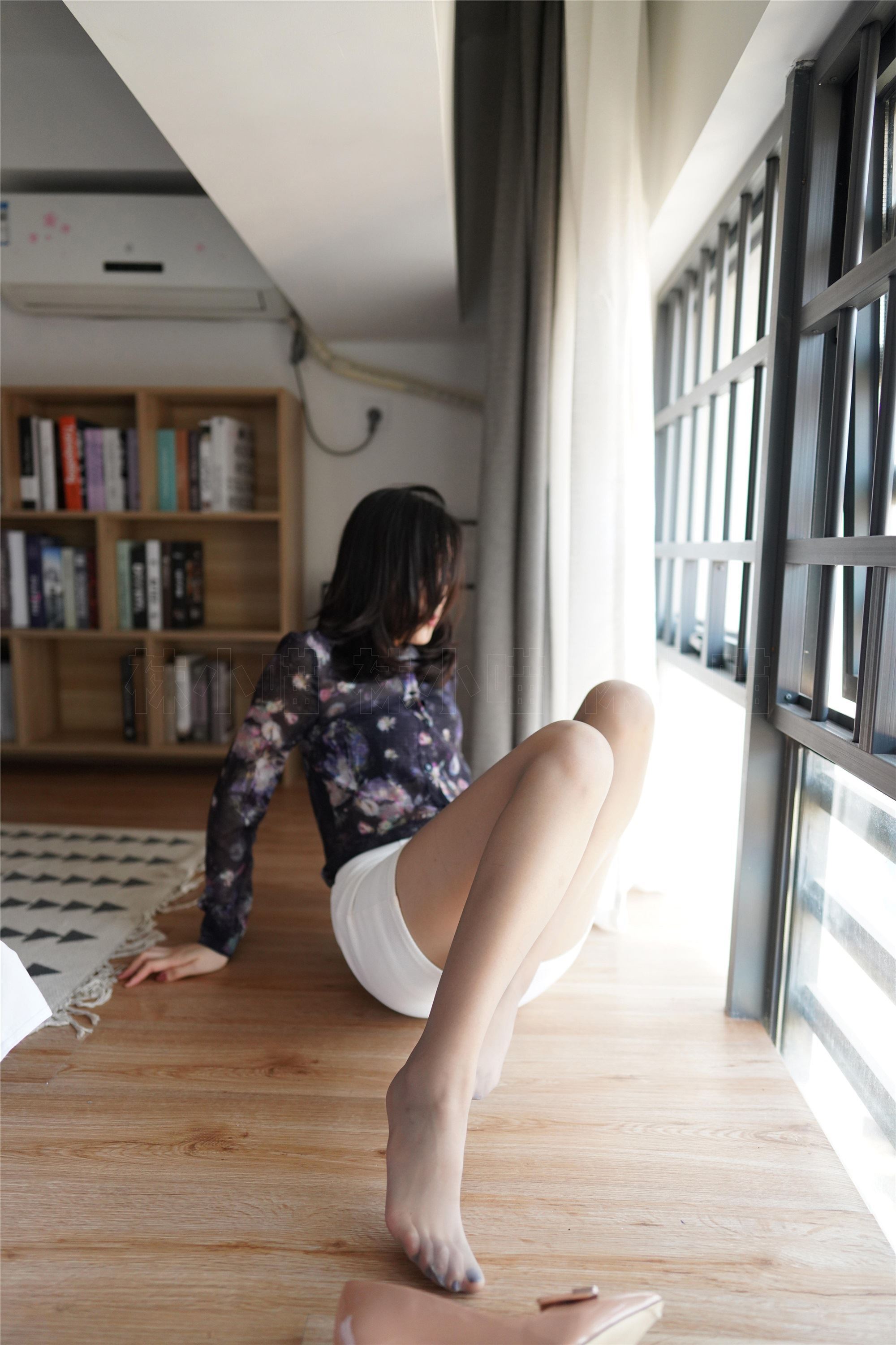 KittyWawa袜小喵  KT175《看脚！臭弟弟》